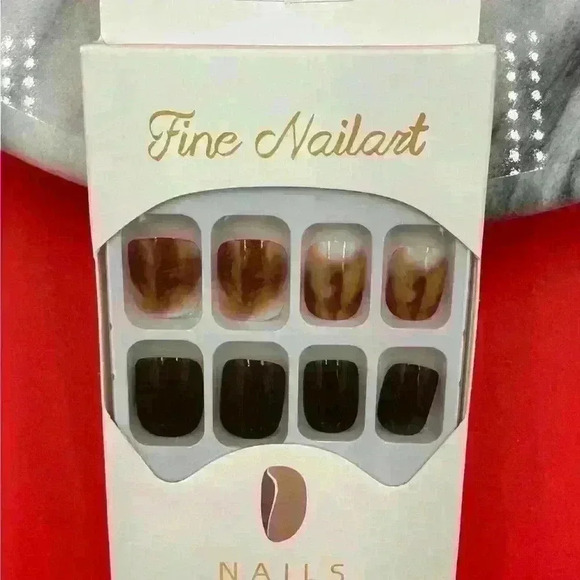 Fine Nailart. Press on nails. 4 packs. For larger nails. New in box - Picture 4 of 5